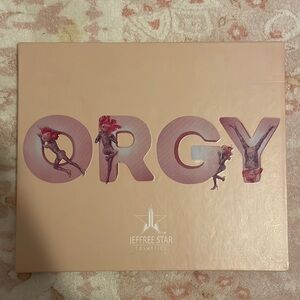 ⭐️Jeffree Star Orgy Palette⭐️